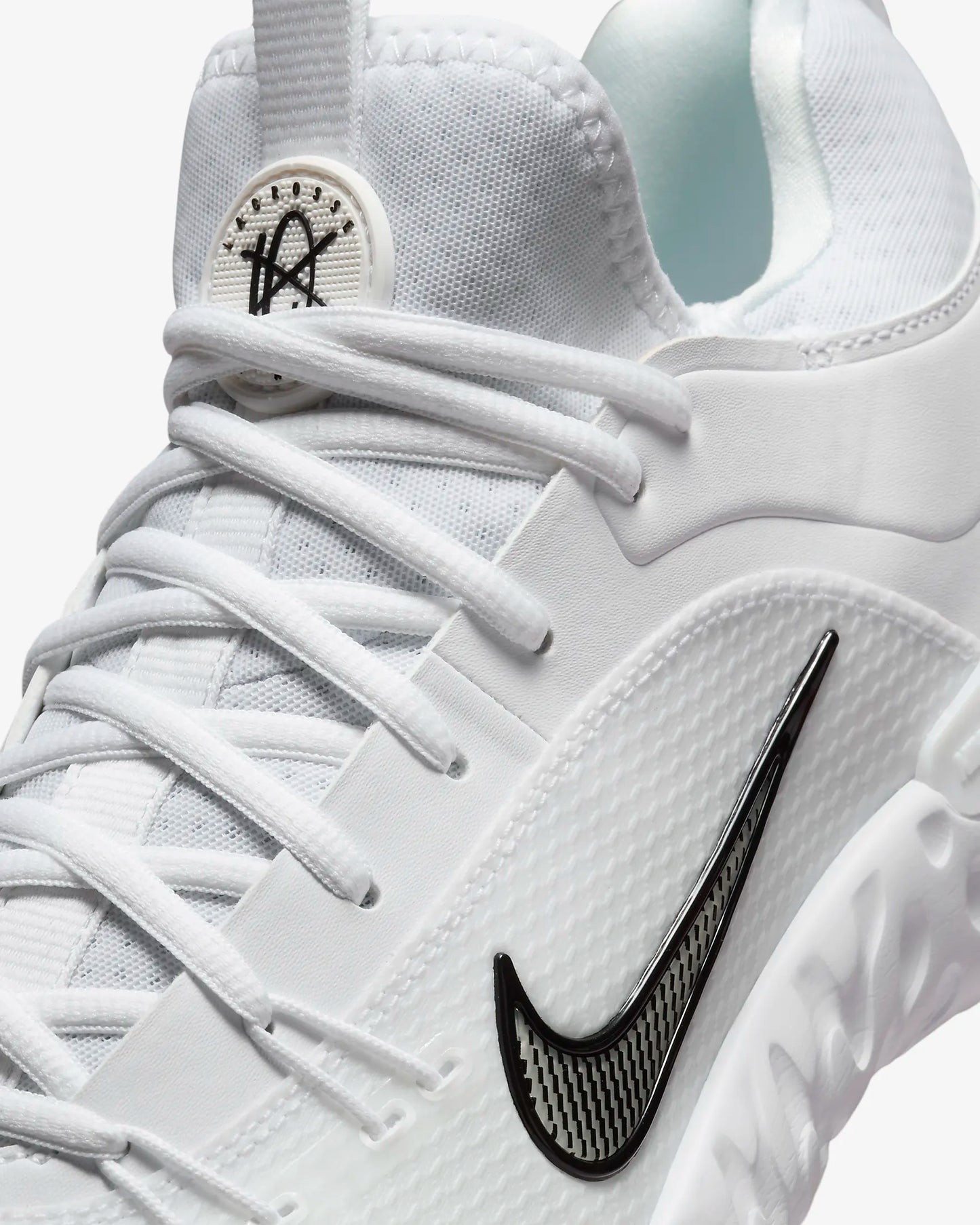 HUARACHE 9 ELITE TF LAX - WHT/BLK